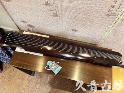 邵阳市●久音古琴  ●今日推荐  [高级演奏仲尼式]